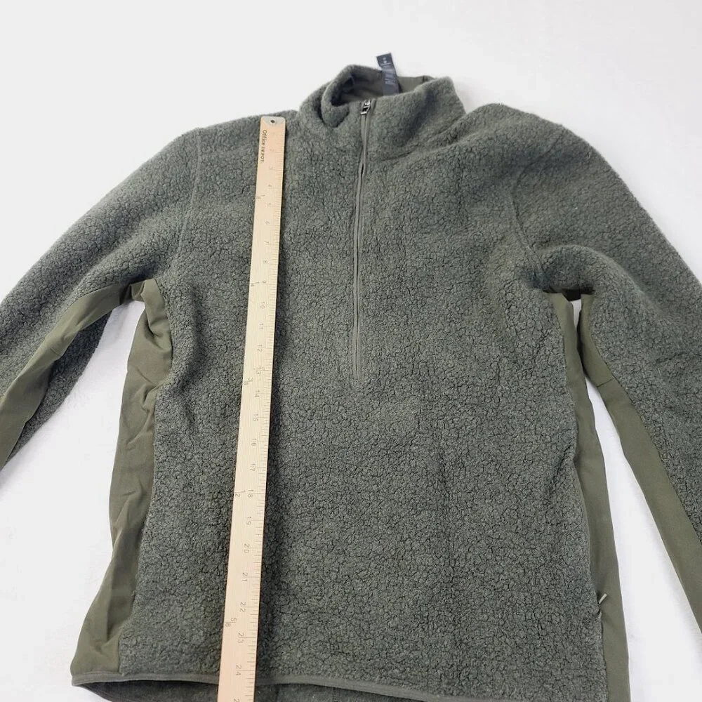 Lululemon Men's Green Tundra Trek 1/4‎ Zip Long Sleeve Fleece Sweater Size M